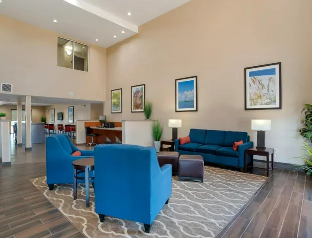 Comfort Suites Foley hotel detail image 3