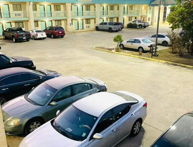 Western Inn Express hotel detail image 3