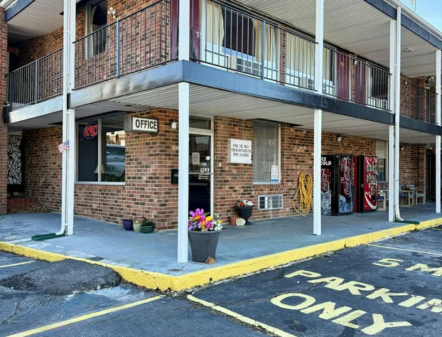 Virginian Motel hotel detail image 3