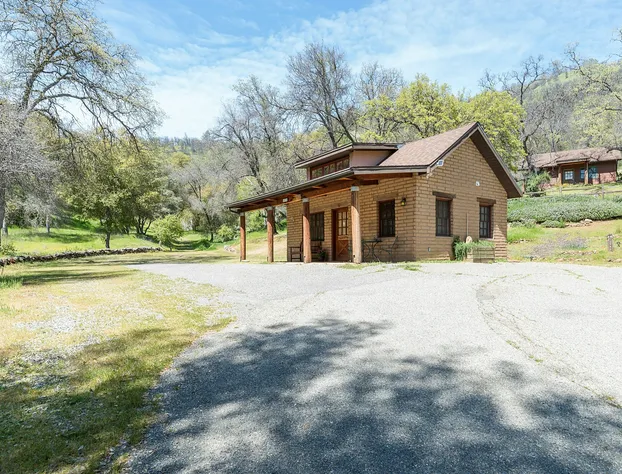 Homestead Cottages hotel detail image 1
