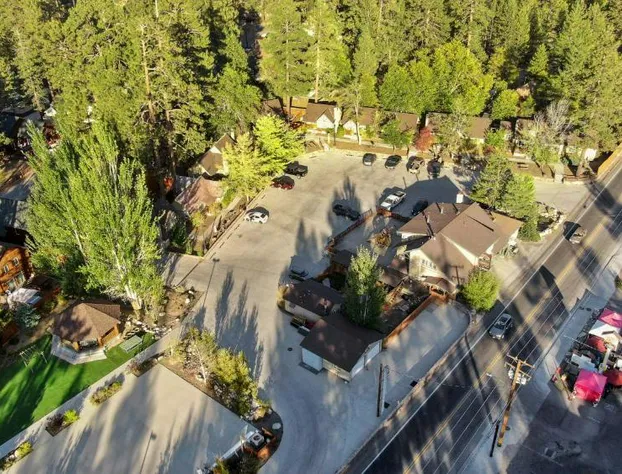 Bear Creek Resort hotel detail image 3