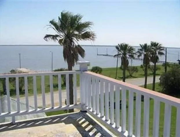 The Peaceful Pelican LLC hotel detail image 3