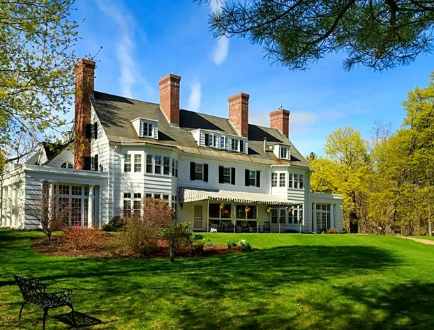 The Four Chimneys Inn hotel detail image 1