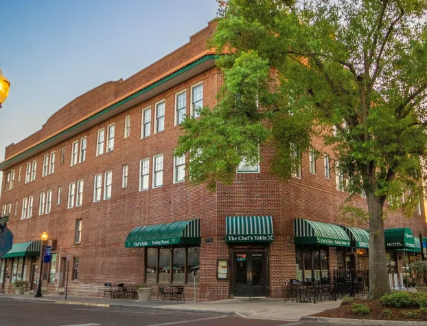 The Edgewater Hotel hotel detail image 4