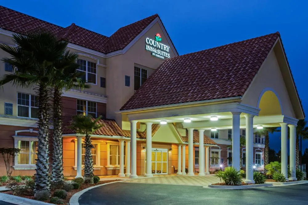 Country Inn & Suites by Radisson, Crestview, FL hotel hero