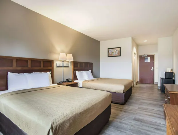 Econo Lodge Anderson hotel detail image 4