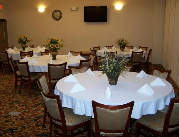 Country Inn & Suites by Radisson, Wilson, NC hotel detail image 3