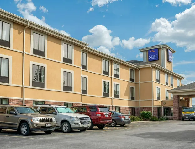 Sleep Inn & Suites Milwaukee Airport hotel detail image 2