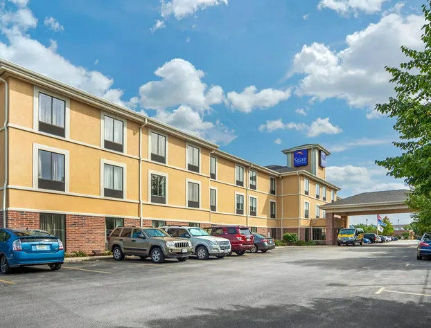 Sleep Inn & Suites Milwaukee Airport hotel detail image 3