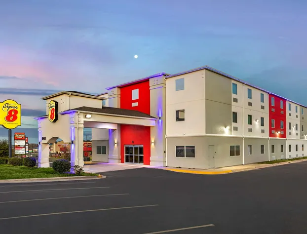 Super 8 by Wyndham Harker Heights Killeen/Fort Cavazos hotel detail image 1
