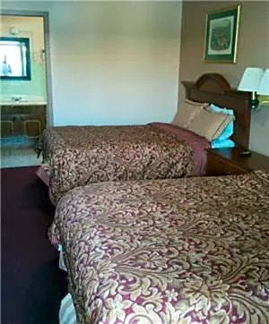 Shamrock Motel Hot Springs hotel detail image 3