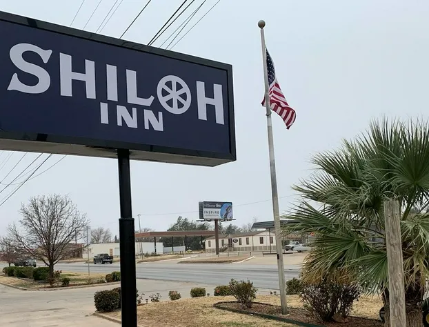 Shiloh Inn hotel detail image 1