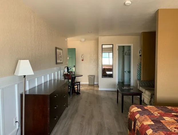 Seahorse Inn and Cottages hotel detail image 3