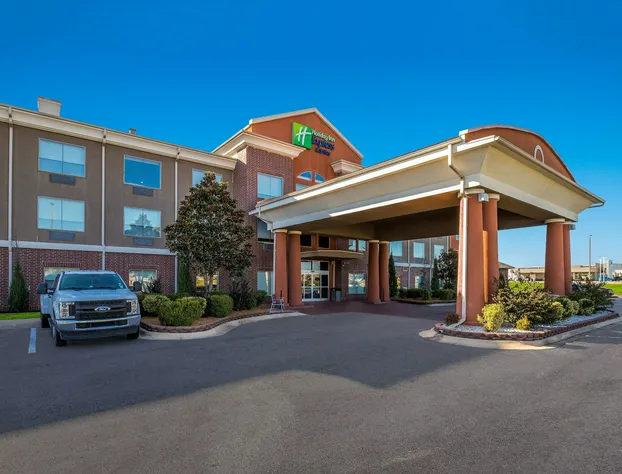 Holiday Inn Express Hotel & Suites Okmulgee by IHG hotel detail image 1