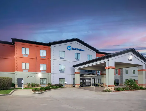 Best Western Carthage Inn & Suites hotel detail image 1