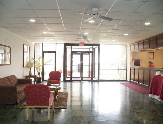 University Inn hotel detail image 4