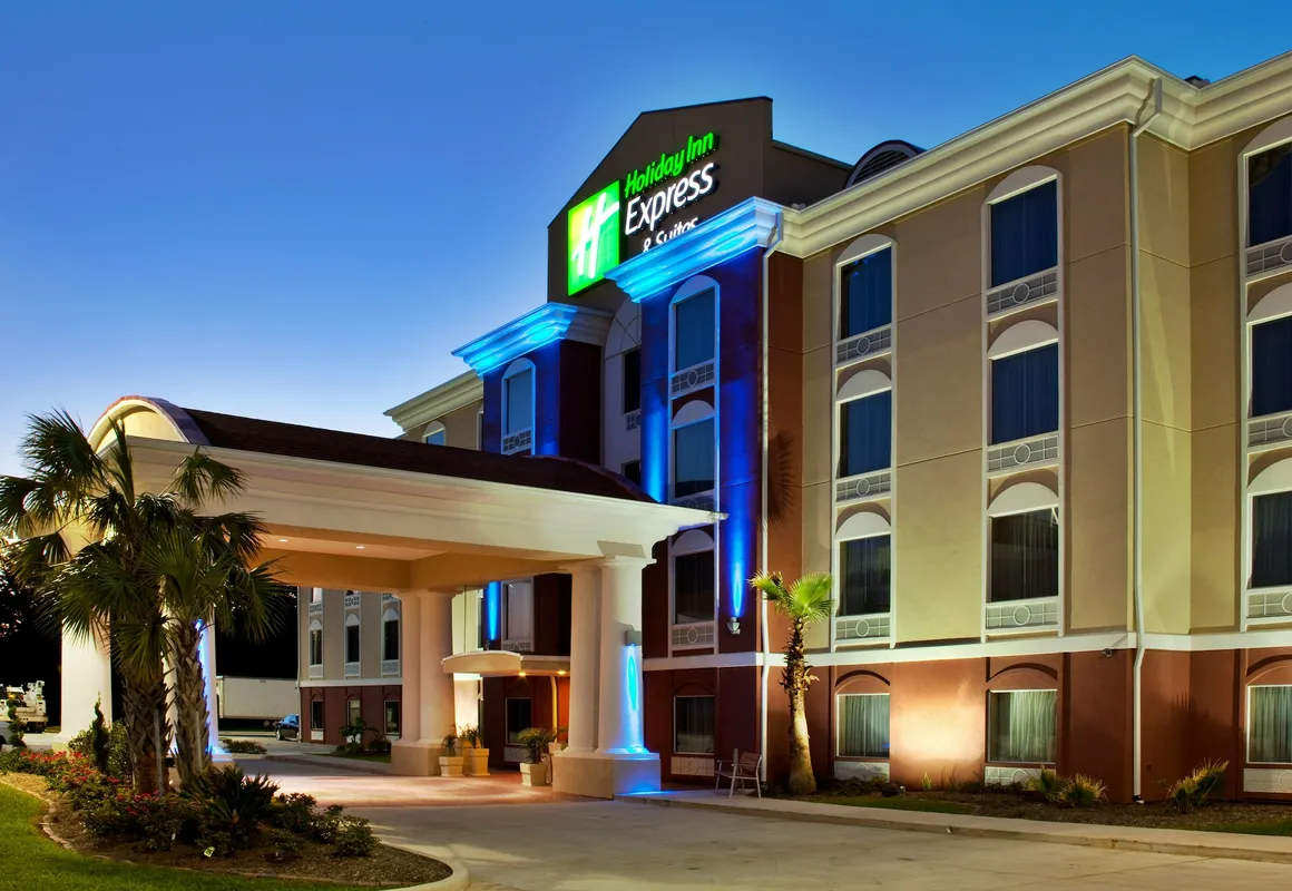 Holiday Inn Express Hotel & Suites AMITE by IHG hotel hero