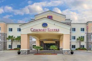 Comfort Suites hotel hero