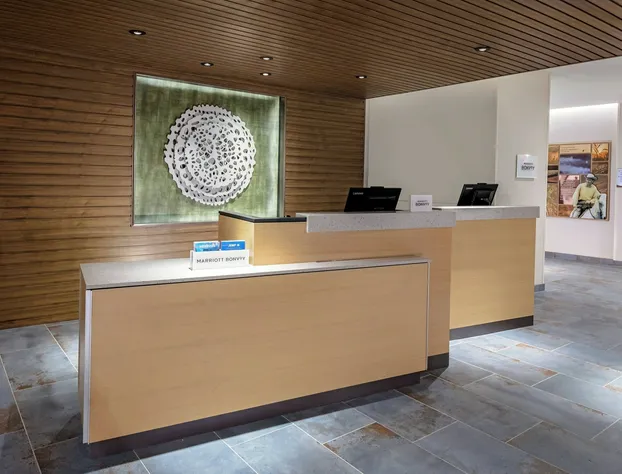 Fairfield by Marriott Port Clinton Waterfront hotel detail image 3