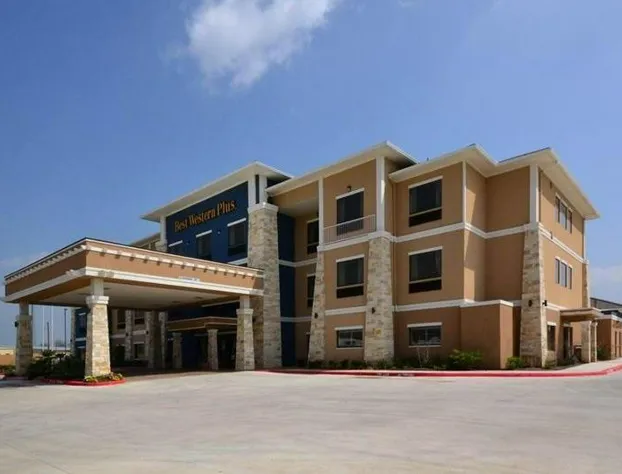 Best Western Plus Lytle Inn & Suites hotel detail image 2