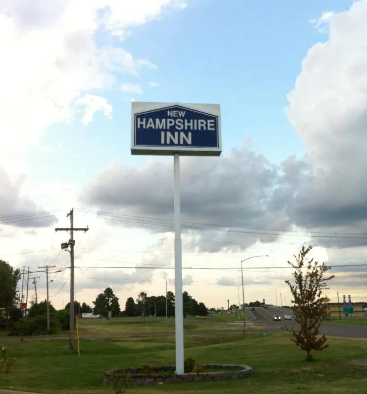 New Hampshire Inn hotel hero