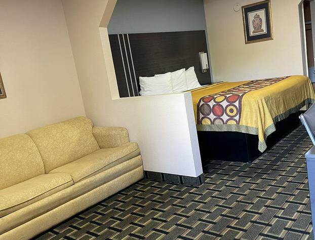 New Hampshire Inn hotel detail image 3