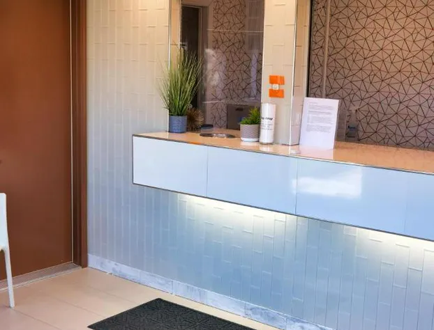 Regency Inn hotel detail image 2