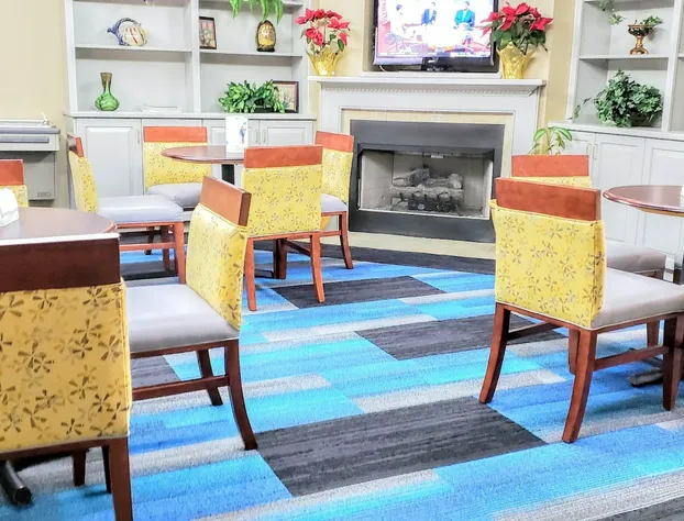 Days Inn by Wyndham Burlington East hotel detail image 4