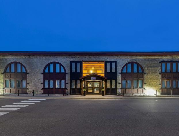 Best Western Plus Como Park Hotel hotel detail image 1