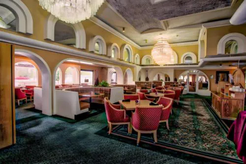 Arizona Golf Resort & Conference Center hotel detail image 2