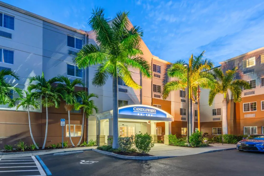 Candlewood Suites Ft Myers I-75 by IHG hotel hero
