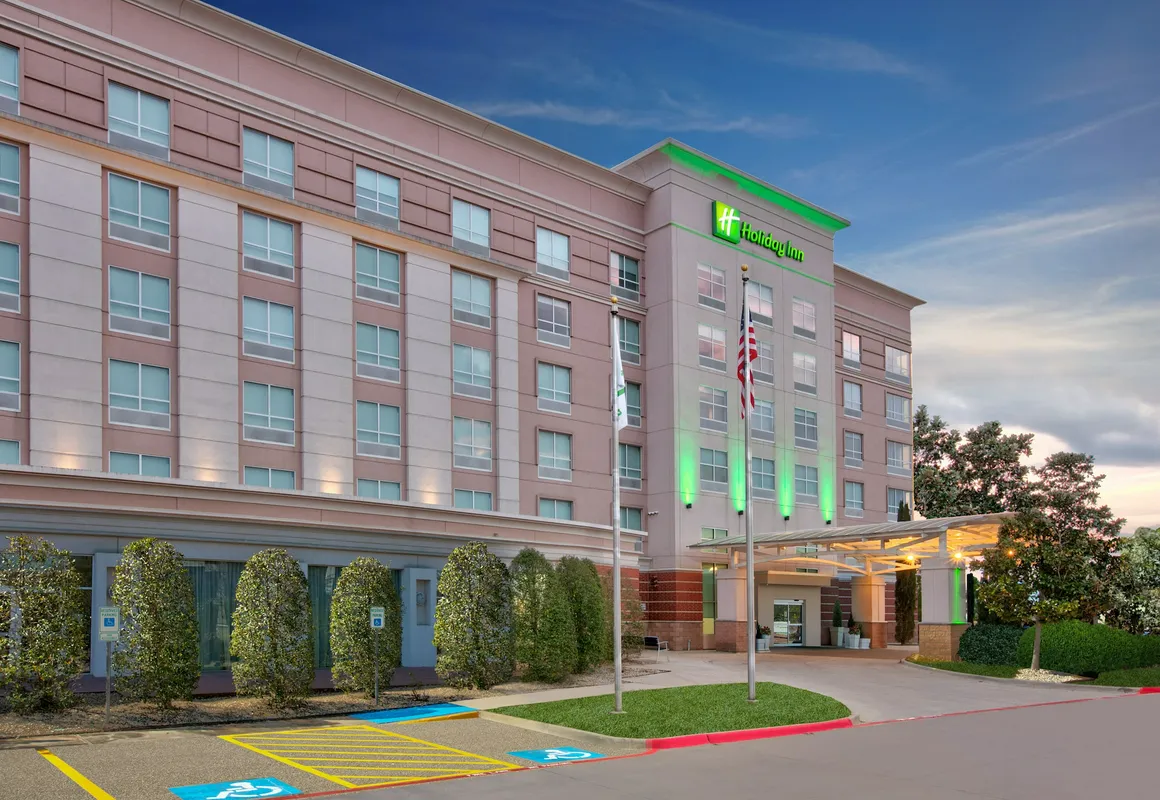 Holiday Inn DFW South by IHG hotel hero