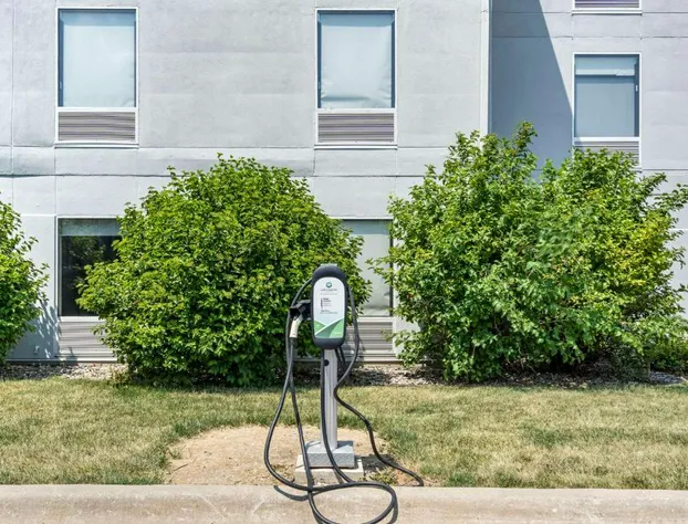 Best Western Plus Bourbonnais Hotel & Suites hotel detail image 1