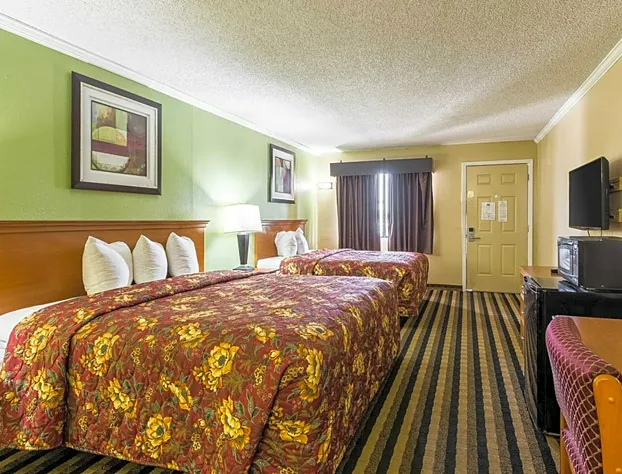 Rodeway Inn Alexandria hotel detail image 4