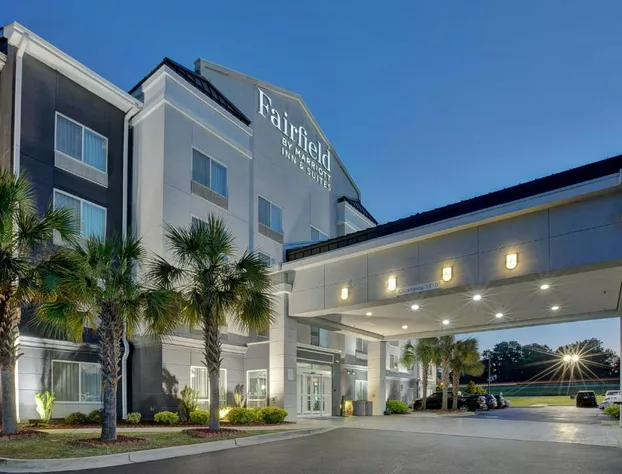 Fairfield Inn and Suites by Marriott Columbia hotel detail image 1
