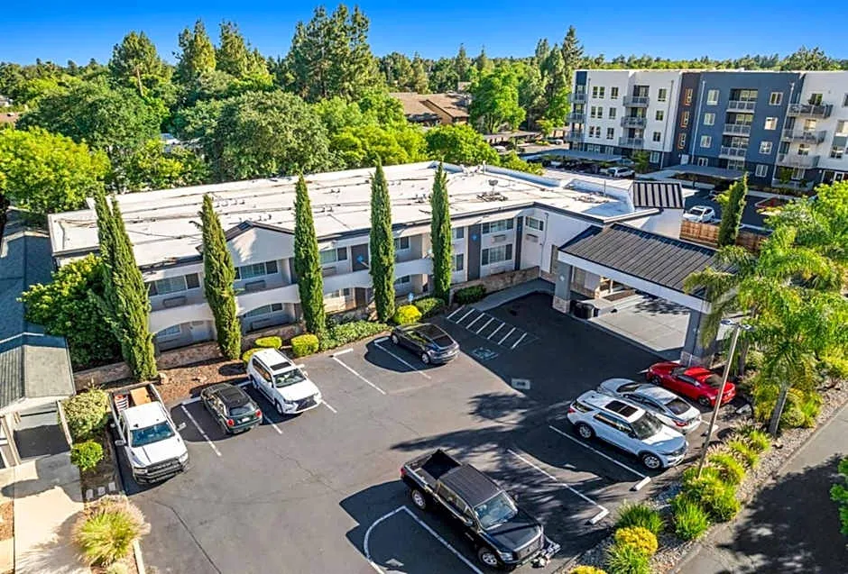 Prodigy Hotel, a Days Inn by Wyndham hotel hero