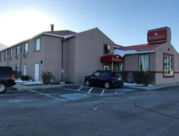 Ramada by Wyndham Draper hotel detail image 2