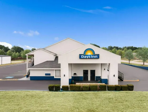 Days Inn by Wyndham Ardmore hotel detail image 3