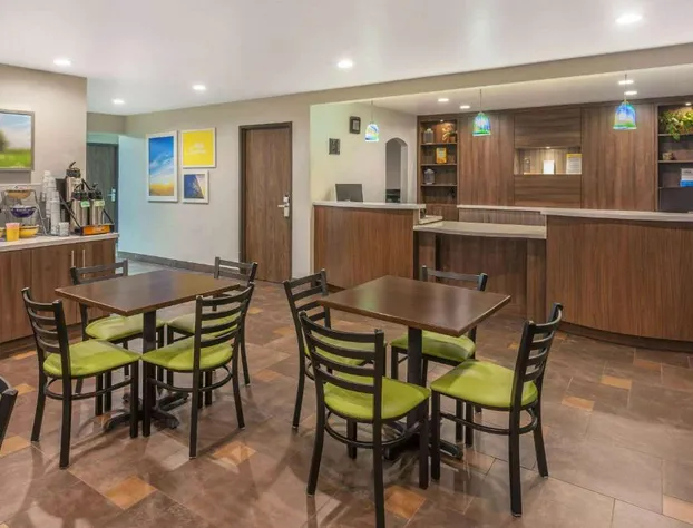 Days Inn & Suites by Wyndham East Flagstaff hotel detail image 3