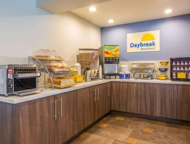 Days Inn & Suites by Wyndham East Flagstaff hotel detail image 4