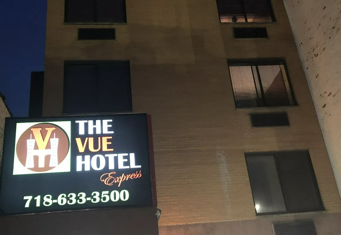 The Vue Express @ 39Th Street hotel hero