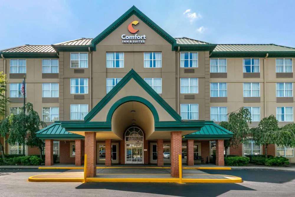 Comfort Inn & Suites Nashville Franklin Cool Springs hotel hero