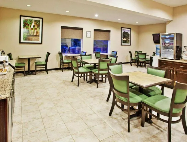 Comfort Inn Blairsville Butternut Creek hotel detail image 1