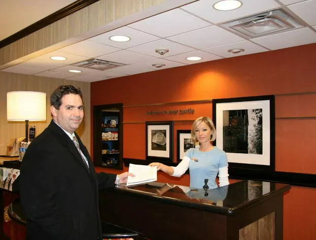 Hampton Inn & Suites New Castle hotel detail image 1