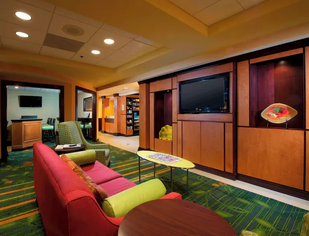Fairfield Inn & Suites by Marriott Charleston Airport/Convention Center hotel detail image 2