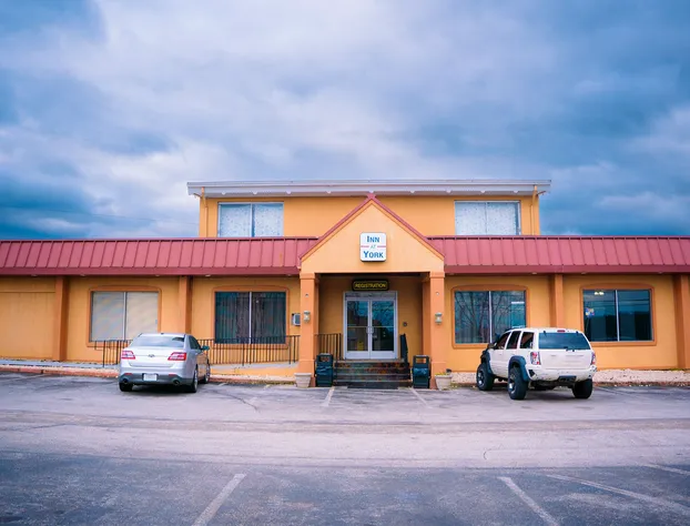 Inn at York hotel detail image 1