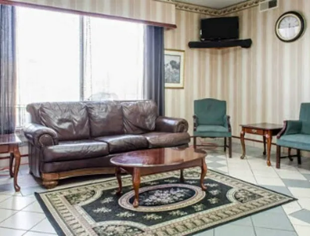 Inn at York hotel detail image 4