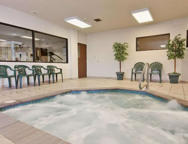 Wingate by Wyndham Pueblo hotel detail image 4