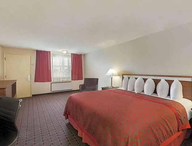 Days Inn by Wyndham Auburn hotel detail image 4