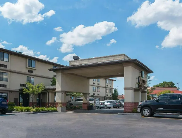 Quality Inn & Suites Detroit Metro Airport hotel detail image 2